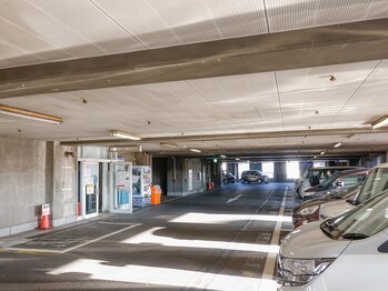トトノエドコロ/西ビル直結の市営駐車場