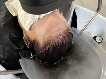 アトリエじゅんの写真/頑張るあなたに極上のヘッドスパをご提供★頭皮に合わせたケアと心地よさがやみつきになること間違いなし♪