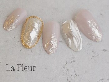 ラ フルール(La Fleur)/ニュアンス ミラー ホイル