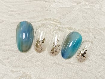 マーチ(March)/ブルーニュアンスネイル