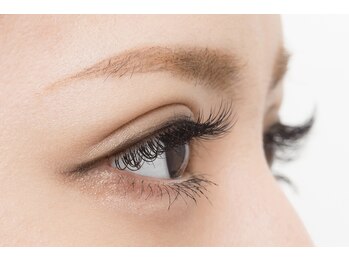 ルーン(rune.)/軽いつけ心地の最上質セーブル♪