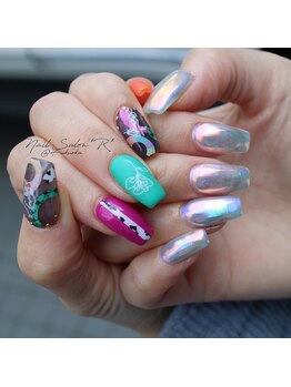 ネイルサロン R/スタイリングコース×Aki