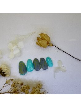 ネイル バズ(NAIL BUZZ)/初回ソフトジェルオフ込9800円