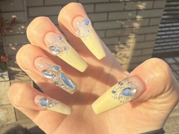 ステラネイル 渋谷(Stella nail)の写真/約200種類のカラーと豊富なパーツをご用意♪マグネット・フラッシュ・ミラーまで理想のデザインが叶う