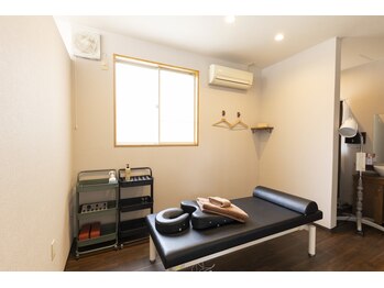 ラックス鍼灸 整体院(Lachs鍼灸 整体院)/施術室