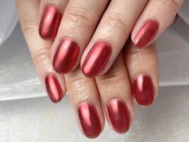 赤メタリックネイル