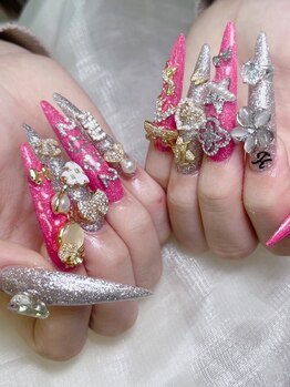 ラッキーネイル(lucky nail)の写真/自爪もスカルプも/持ち込みもつけ放題も！幅広いメニューに対応◎上品なシンプルネイルまで幅広くご用意♪