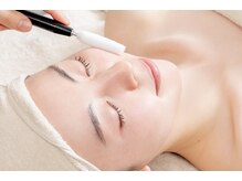 キャロリーヌ 立川店/毛穴洗浄＋美白ケア初回￥5,500