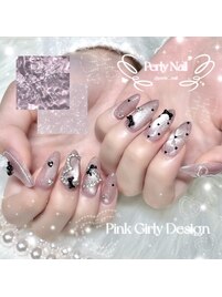 ピンク×黒のガーリーネイル◎