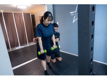 【ダイエット/痩身】パーソナルトレーニングジムNEXT GYM TOKYO駒込・巣鴨店/パーソナルトレーニング風景