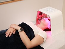 怜(Rei)の雰囲気（美容鍼に電気を流し、韓国シェアNo.1のLED美顔器で肌質改善も！）