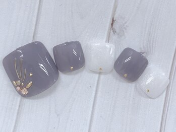 ティーエヌ イトーヨーカドー能見台店/フット定額6490円コース