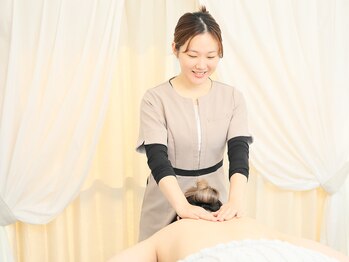 ポノ エステ(pono esthe)/大きくあたたかな手に包まれて