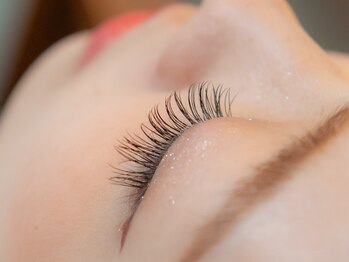 眉毛とまつげパーマとマツエクの研究所 名駅店/フラットラッシュ