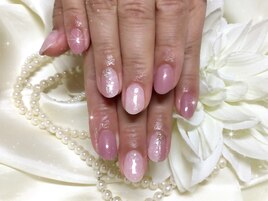 ピンクホロネイル