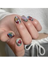 グラウネイル(glaw nail)/絵画風ネイル
