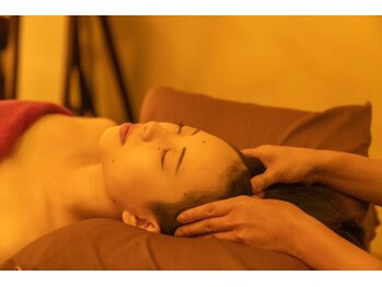 シュクールラの写真/お顔のコリやむくみを解消し、心身ともにリフレッシュ！癒しのヘッドスパで至福のひとときを♪