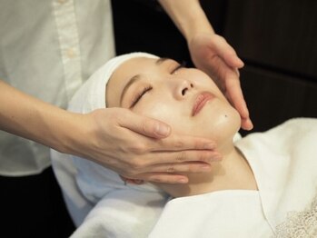 Shaving & Bridal BARBER SHOP 栄店【シェービング&ブライダルバーバーショップ】 /3.クレンジング［名古屋/栄］