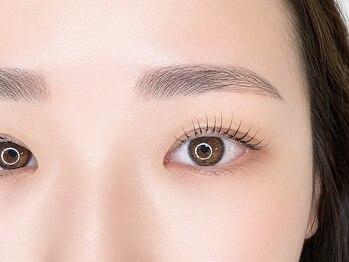 アンドシー 西宮北口店(and she.)の写真/「今日の私、いい感じかも…♪」鏡を見るたび印象に自信が持てる【アイブロウ+まつげパーマ¥10960】