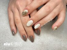 エル 船橋店(elu)/