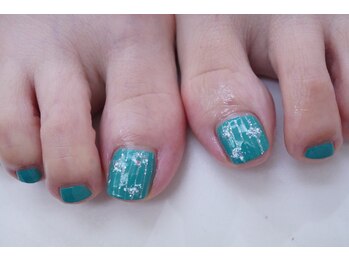 プチリリィ(Petit Lily)/マニキュアでストライブ