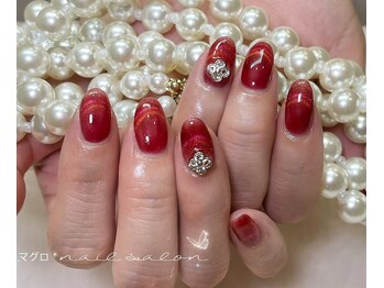 マグロ ネイルサロン/