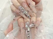 ワンホンネイル・持ち込み・長さだしが得意★種類豊富なパーツ♪