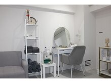 蒸ヨモギ(蒸yomogi)の雰囲気（スキンケア用品はすべて完備！よもぎ蒸しの後にご利用ください♪）