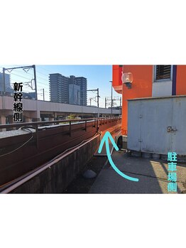 サン(SUN)/２階駐車場からの入り方