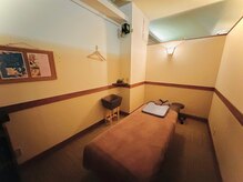 りらく本舗 吉塚店の雰囲気（広々とした個室空間でリラックス☆施術後のスッキリ感が癖になる）
