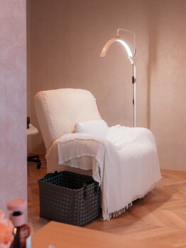 i my me mineの写真/完全予約制でプライベート空間を確保◎人気の【まつ毛パーマ×眉毛スタイリングWAX】で理想の目元へ☆