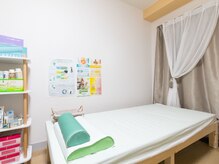 カイロプラティックアンズ(chiropractic&‘s)の雰囲気（寝るだけで姿勢が良くなるベッド！布団難民にもオススメです♪）