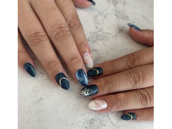 ダリア(Daria)/ミラーアート