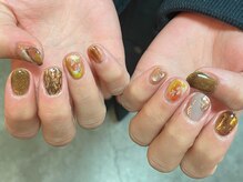 カーティシーネイルズ(curtisii NAILS)/