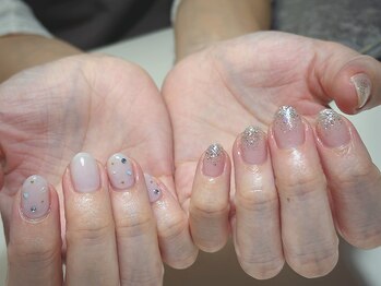 ネイルサロン デンティ(Dentty)/きら&ホワイト☆アシンメトリ