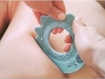ルナビューティー 赤坂(LUNA beauty)の写真/全身の疲れを撃退★痛気持ちいい病みつきになる特殊技!!ホットカッサ&コルギで深部までケア!スッキリ美Body