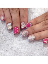 ルミエール 大分市中央町(Lumiere)/バービーちゃん風キラキラネイル