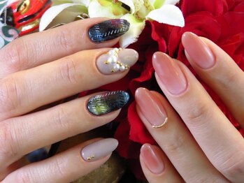 トータルビューティー ソラン(Soran)の写真/あなたの「なりたい」を叶える！経験豊富なスタッフがシンプル系から華やか系まで、幅広く対応します◎