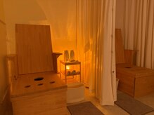 ジーニー(genie)の雰囲気(よもぎ蒸しで身体を芯から温めほぐす◎夜は雰囲気が変わります◎)