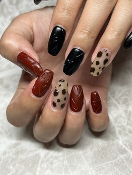 ケーネイル(Knail)/レオパード★マット