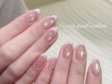 リオラ(Liora)/大人気フレンチネイル