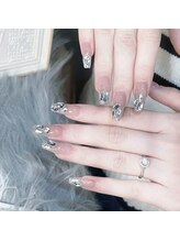 クイーンズビューティーサロン 歌舞伎町店(Queen's beauty salon)/チップアートやり放題&つけ放題