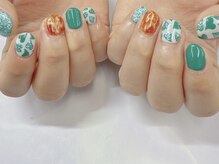 ハニービービー(Honey Bee Bee)/手書きハートネイル