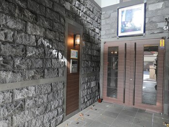 ハービー 高岳店(HARVEY)/インターホンで1008を押し開錠