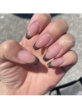 ジーニー(Genie)/フレンチネイル