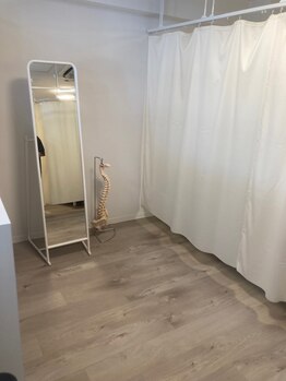 ゲーマーズ整体くらお/姿勢、動作の確認用スペース