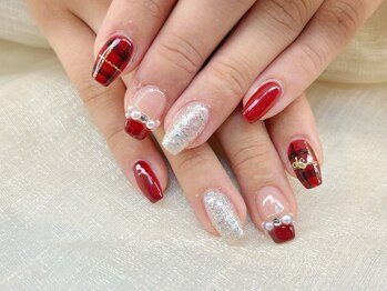 リノネイル(Lino Nail)/チェックネイル