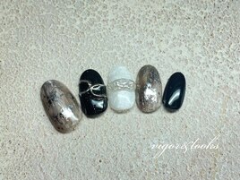 ニュアンス　ミラー　黒　ホイル