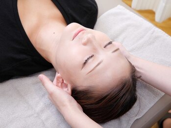 ネイビー鍼灸指圧治療院(NAVY鍼灸指圧治療院)/肩、背中の張りとコリに効く指圧