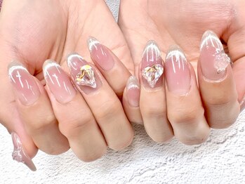 アリスリー 千葉駅前店(Arisly)の写真/ハンドもフットもデザイン豊富☆【300種類から選べる定額ネイルはシンプル~個性派まで☆】パラジェル可能♪